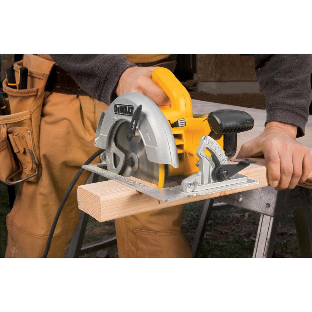 Sierra Circular DeWalt LIV 18 42 CM 15A